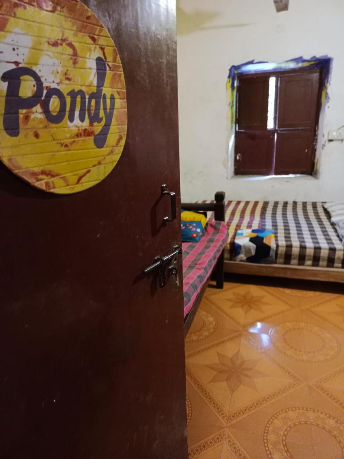 Gurukulam Hostel Pondicherry Exterior photo